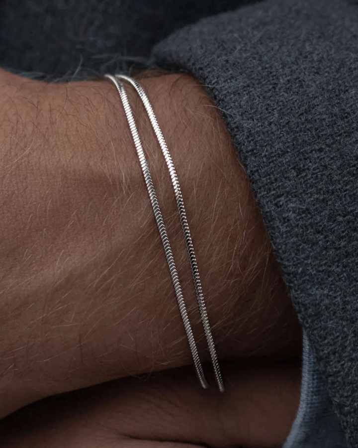 SQUARE CHAIN BRACELET