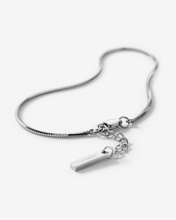 SQUARE CHAIN BRACELET